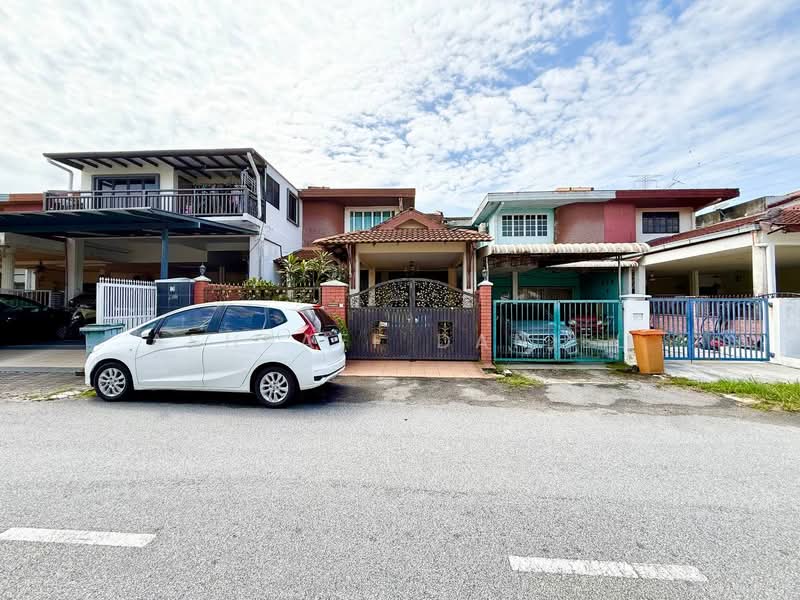 2-storey Terraced House for Sale in Seksyen 1 (Bangi) - Ashraff Daniel - PropertyGuru.com.my