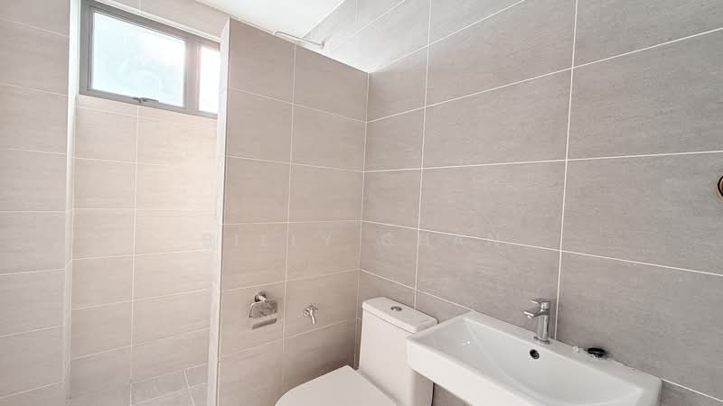Rumah Berkembar untuk Dijual di Kajang (Selangor) - Billy Chan - Bathroom - PropertyGuru.com.my