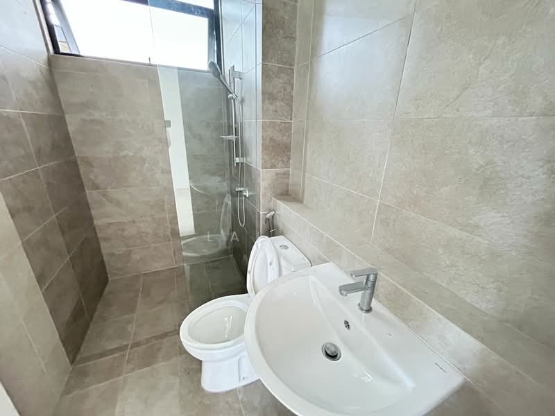 2-storey Terraced House for Sale in Kota Kemuning (Shah Alam) - Lai YK - Bathroom - PropertyGuru.com.my