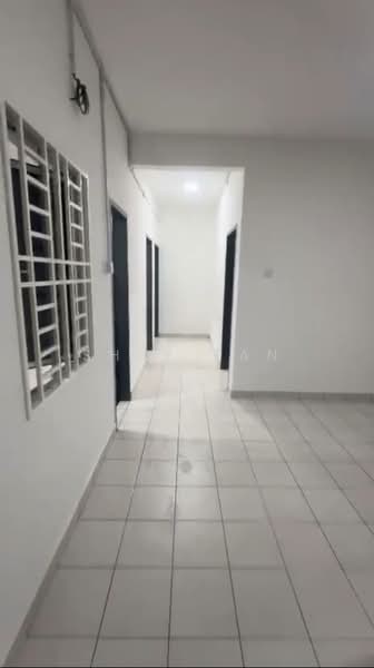 Townhouse for Rent in Klang (Selangor) - Shue Tan - Corridor - PropertyGuru.com.my