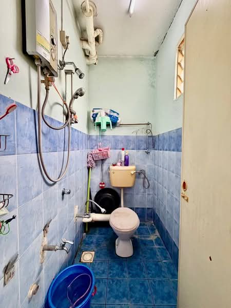 Apartment for Sale at Mentari Court - Azmi . - PropertyGuru.com.my