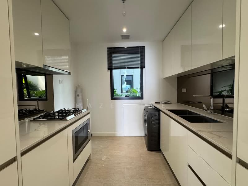 Servis Apartment untuk Disewa di TRX Residences - Hazel Lee - Kitchen - PropertyGuru.com.my