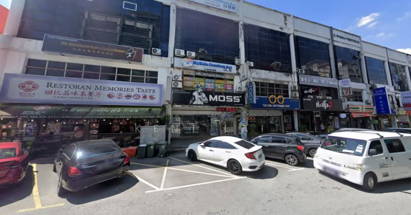 Shop for Rent in BANDAR PUCHONG JAYA (Puchong) - Kent Lai - Exterior - PropertyGuru.com.my