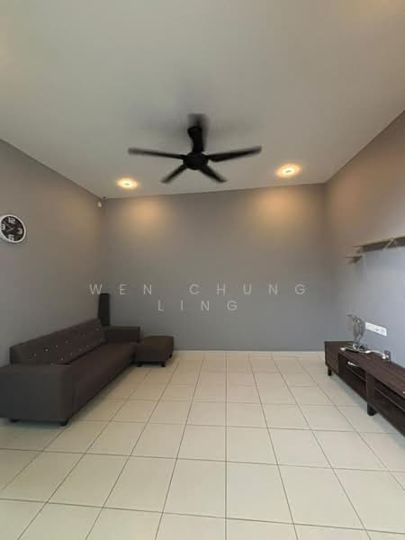 Rumah Teres 2 Tingkat untuk Disewa di Iskandar Puteri (Nusajaya) (Johor) - Wen Chung Ling - Living Room - PropertyGuru.com.my