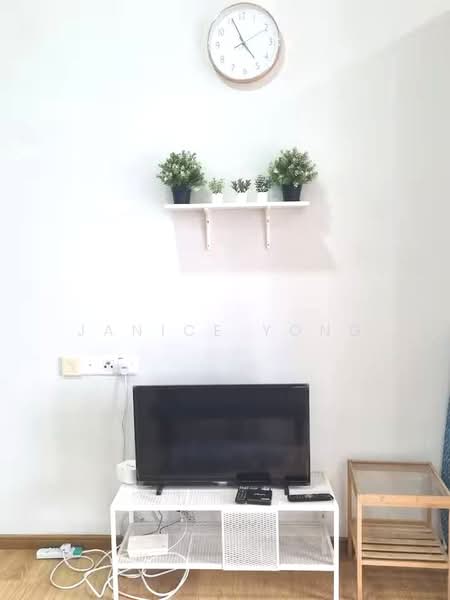 Condominium for Rent at Bay Point @ Country Garden Danga Bay - Janice Yong - Living Room - PropertyGuru.com.my