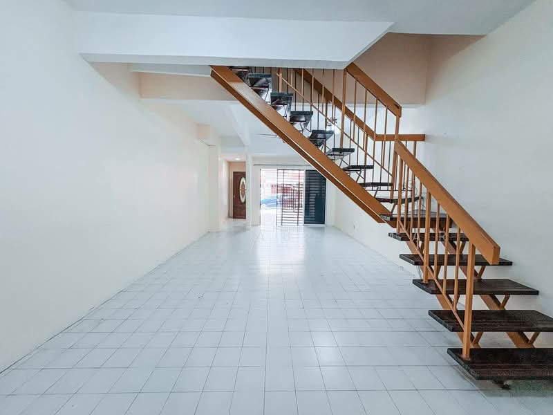 2-storey Terraced House for Sale in Taman Sri Gombak (Gombak) - Faisal Abu Omar - Interior - PropertyGuru.com.my