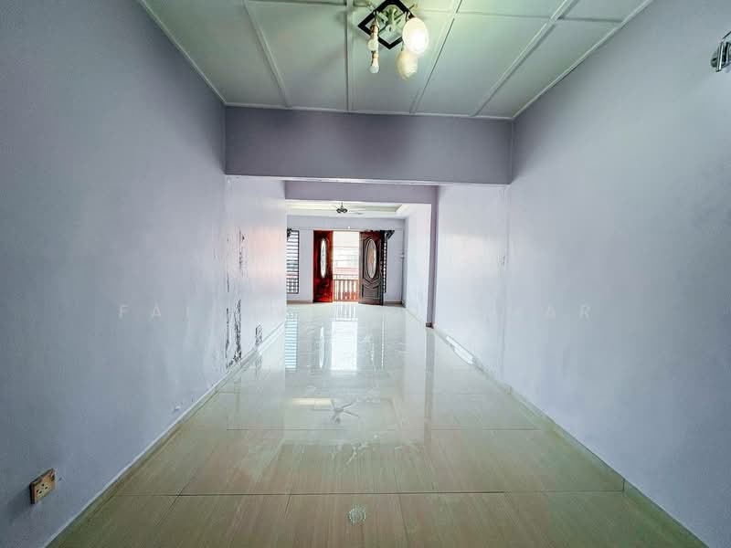 2-storey Terraced House for Sale in Taman Sri Gombak (Gombak) - Faisal Abu Omar - Interior - PropertyGuru.com.my