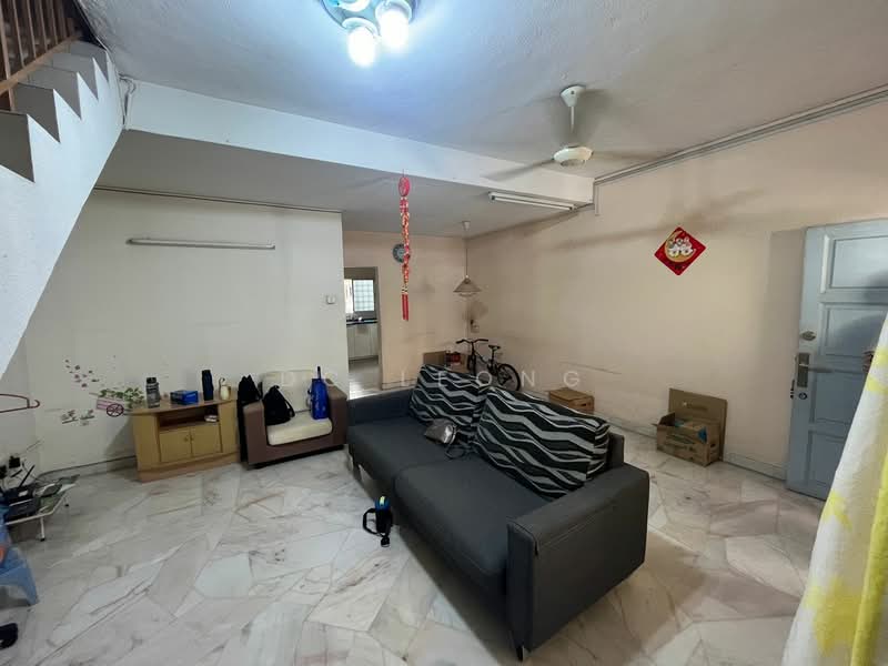Rumah Teres 2 Tingkat untuk Dijual di Taman Sungai Besi Indah (Seri Kembangan) - DC Leong - PropertyGuru.com.my