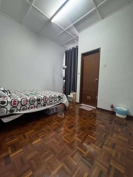 Rumah Teres 2 Tingkat untuk Dijual di Taman Setia Indah (Tebrau) - Sharon Ng - Bedroom - PropertyGuru.com.my