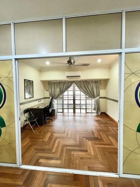 Rumah Berkembar untuk Dijual di Seksyen 9 (Shah Alam) - Ashraff Daniel - Study - PropertyGuru.com.my