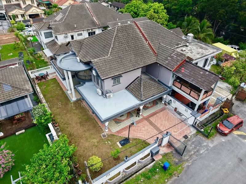 Rumah Berkembar untuk Dijual di Seksyen 9 (Shah Alam) - Ashraff Daniel - PropertyGuru.com.my