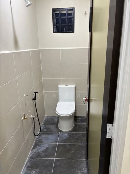 Shop / Office for Rent in Seremban (Negeri Sembilan) - Leo Goh - Bathroom - PropertyGuru.com.my