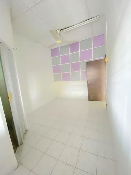 Rumah Teres 1 Tingkat untuk Dijual di Kota Warisan (Sepang) - Nazim Nadzar - PropertyGuru.com.my