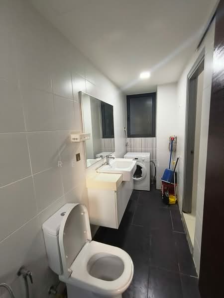 Servis Apartment untuk Disewa di V@SUMMERPLACE - Rean Goh - Bathroom - PropertyGuru.com.my