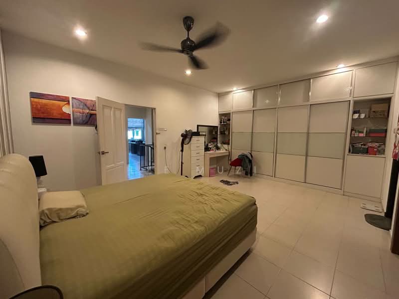 Rumah Teres 2 Tingkat untuk Dijual di Bandar Seri Botani (Simpang Pulai) - Lee Muzi - Bedroom - PropertyGuru.com.my