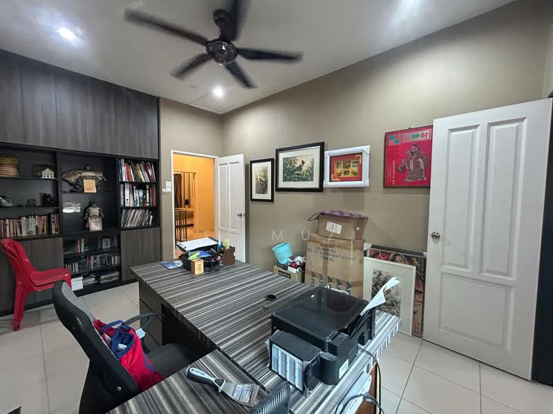 Rumah Teres 2 Tingkat untuk Dijual di Bandar Seri Botani (Simpang Pulai) - Lee Muzi - Study - PropertyGuru.com.my