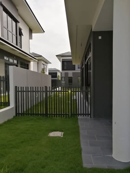Semi-Detached House for Sale in Setia Alam (Selangor) - Jess Tee - Exterior - PropertyGuru.com.my