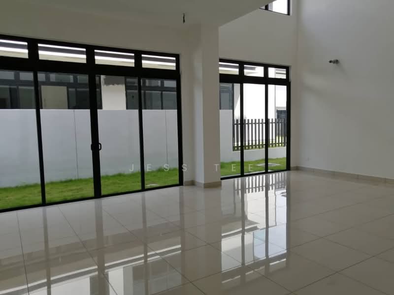 Semi-Detached House for Sale in Setia Alam (Selangor) - Jess Tee - Living Room - PropertyGuru.com.my