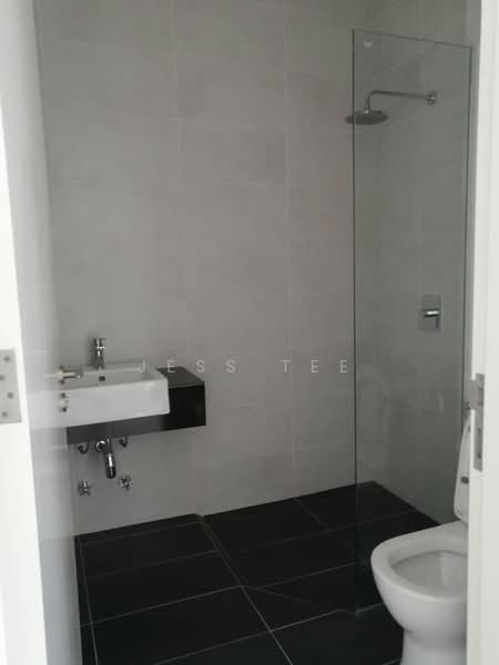 Semi-Detached House for Sale in Setia Alam (Selangor) - Jess Tee - Bathroom - PropertyGuru.com.my
