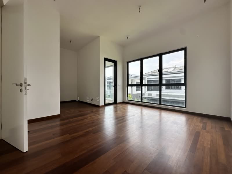 Rumah Berkembar untuk Dijual di Setia Alam (Selangor) - Jess Tee - Living Room - PropertyGuru.com.my
