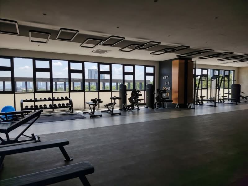 Kediaman Servis untuk Disewa di Parkland Residence - Kien Yung Liaw - Gym - PropertyGuru.com.my
