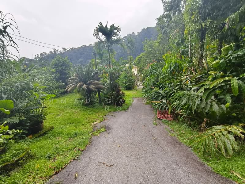 Bungalow for Sale in Kampung Sungai Penchala (Sungai Penchala) - Ahmad Gadafi Md Nor - Exterior - PropertyGuru.com.my