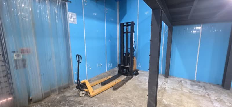 Factory for Rent in Taman Perindustrian Tago (Kepong) - John Lai - Interior - PropertyGuru.com.my