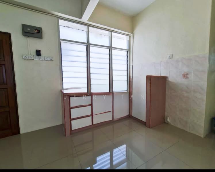 Rumah Flat untuk Disewa di Taman Bunga Merah - Jerry Tan - Interior - PropertyGuru.com.my