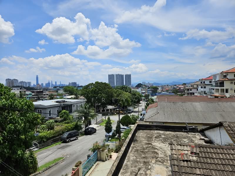 Bungalow for Rent in Kampung Cheras Baru (Ampang) - Jeffrey Ooi - Exterior - PropertyGuru.com.my