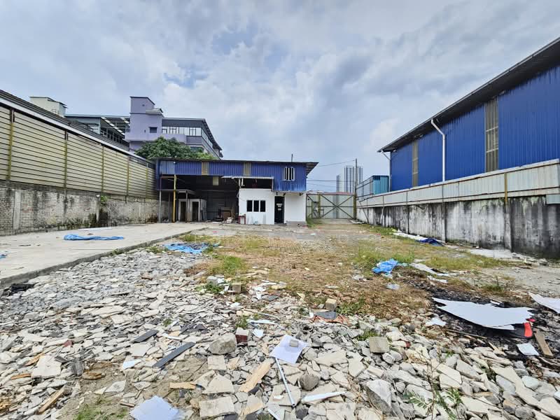 Bungalow House untuk Disewa di Kampung Cheras Baru (Ampang) - Jeffrey Ooi - Exterior - PropertyGuru.com.my