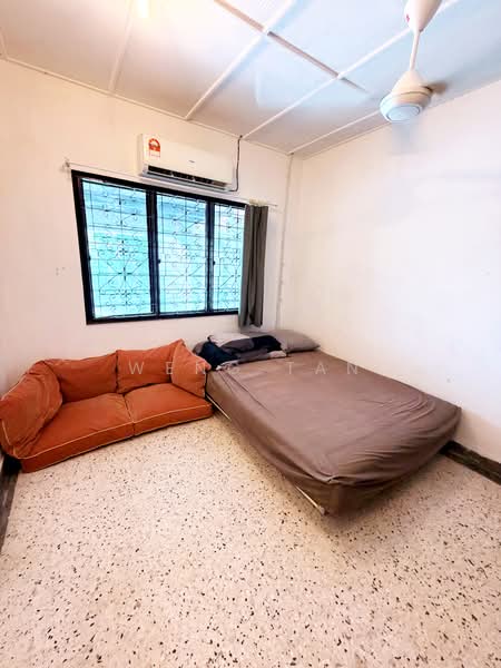 Semi-Detached House for Rent in SS1 (Petaling Jaya) - Weng Tan - Bedroom - PropertyGuru.com.my