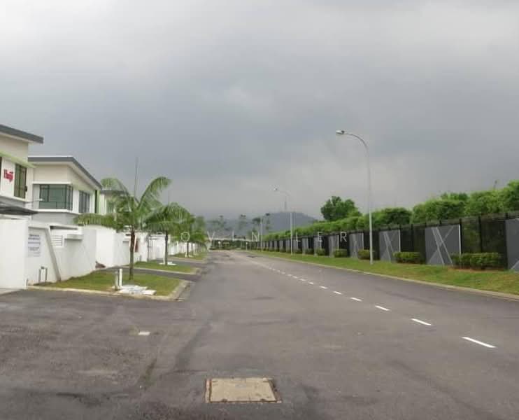 Semi-D Factory for Rent in Gelang Patah (Johor) - Dovin Ler - Exterior - PropertyGuru.com.my