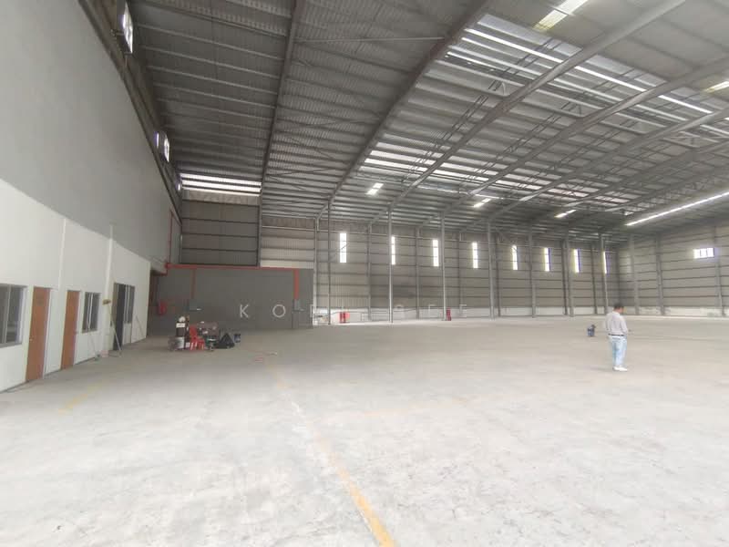 Detached Factory for Rent in Bandar Puncak Alam (Puncak Alam) - Koei See - Interior - PropertyGuru.com.my