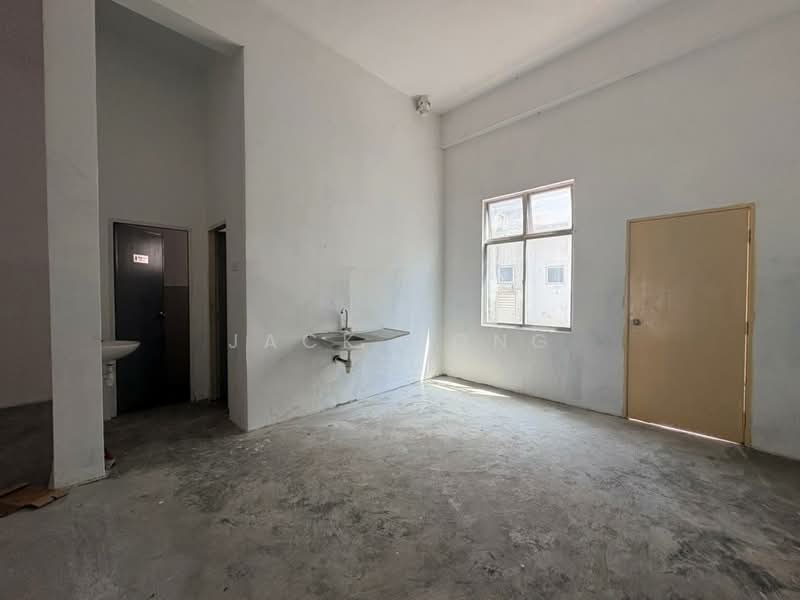 Shop for Rent in Pulai (Johor) - Jack Wong - Interior - PropertyGuru.com.my