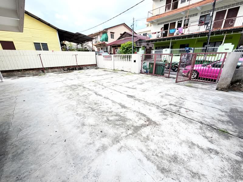 Bungalow for Rent in Sungai Way Free Indsutrial Zone (Petaling Jaya) - Weng Tan - Exterior - PropertyGuru.com.my
