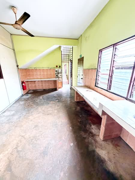 Bungalow for Rent in Sungai Way Free Indsutrial Zone (Petaling Jaya) - Weng Tan - Kitchen - PropertyGuru.com.my