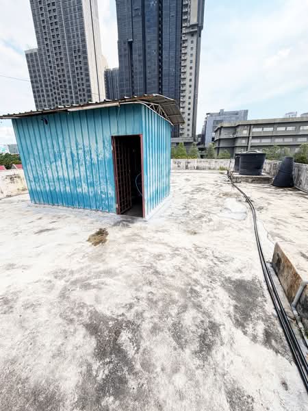 Bungalow for Rent in Sungai Way Free Indsutrial Zone (Petaling Jaya) - Weng Tan - PropertyGuru.com.my