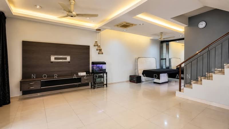 Rumah Teres 3 Tingkat untuk Dijual di Sentosa Villa (Kajang) - Nor Azdlin Adnan - PropertyGuru.com.my