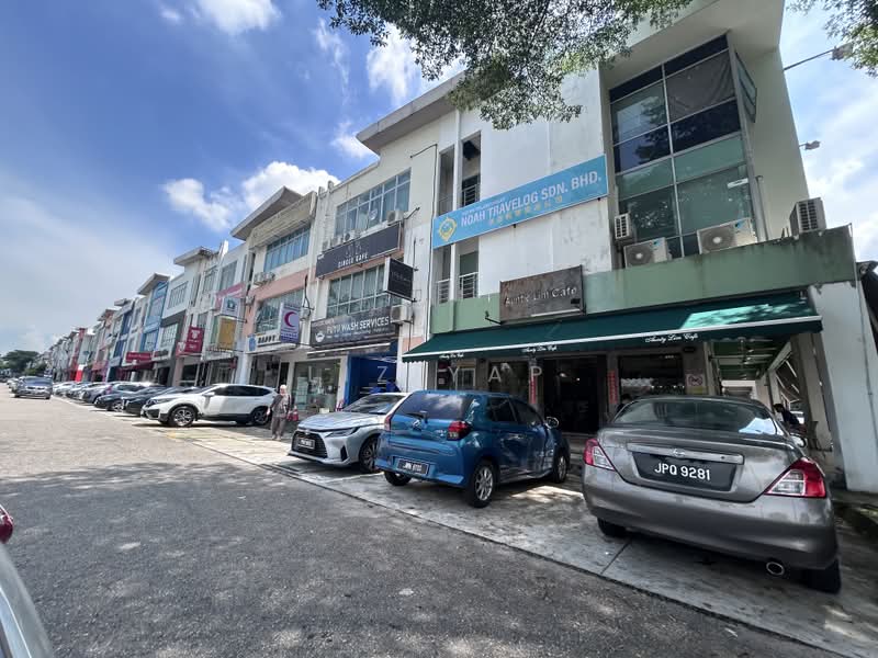 Kedai untuk Dijual di Taman Molek (Johor Bahru) - Liz Yap - PropertyGuru.com.my