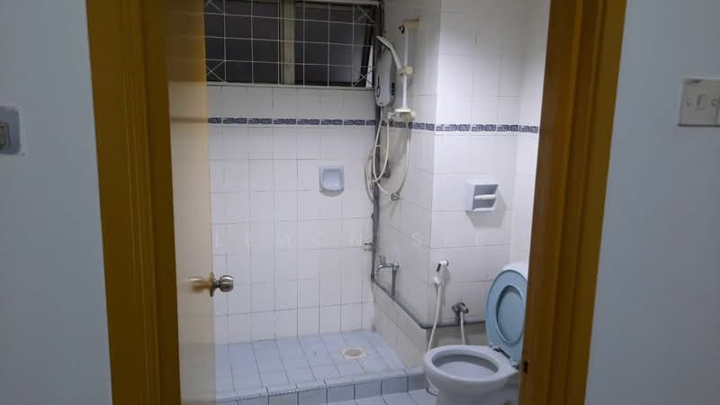 Condominium for Rent at Menara Megah - Lemon See - Bathroom - PropertyGuru.com.my