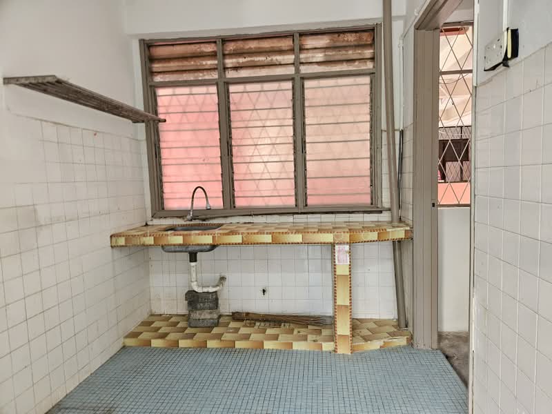 Apartment for Rent at Perdana Villa Deluxe - Jeffrey Ooi - Kitchen - PropertyGuru.com.my