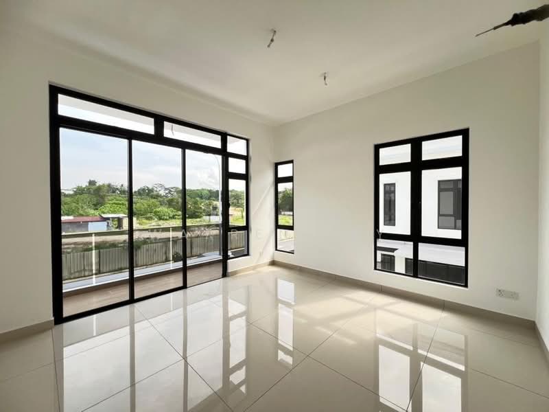 Semi-Detached House for Rent in Setia Tropika (Johor Bahru) - Warren Tay - PropertyGuru.com.my