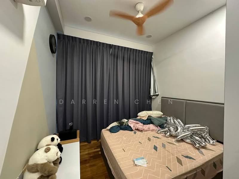 Service Residence for Sale at Paragon Suites @ CIQ - Darren Chen - Bedroom - PropertyGuru.com.my