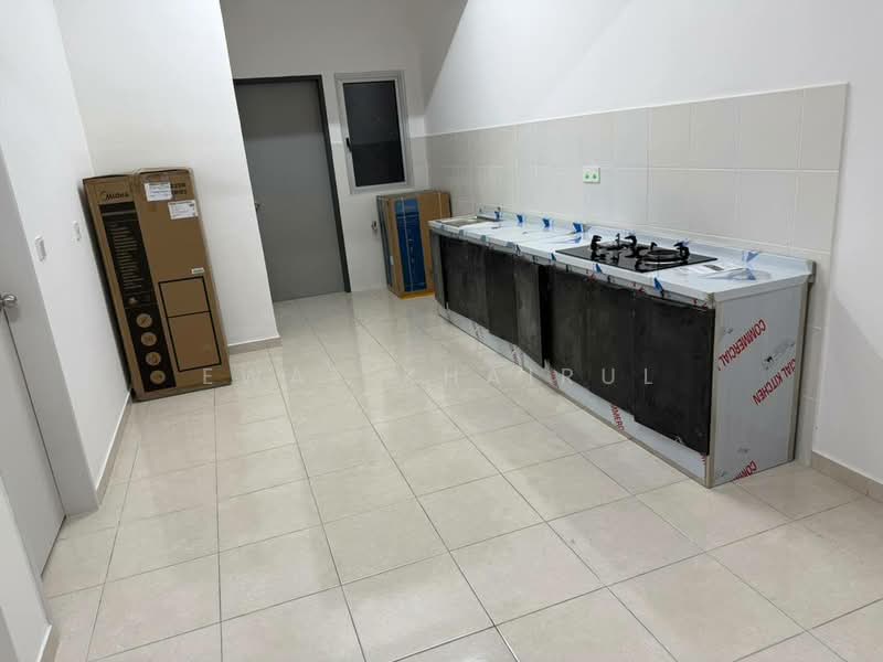 Rumah Teres untuk Disewa di Sepang (Selangor) - Ewat Khairul - Kitchen - PropertyGuru.com.my