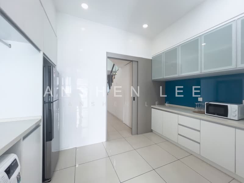 Servis Apartment untuk Dijual di Tropical Villa - Anshen Lee - Kitchen - PropertyGuru.com.my