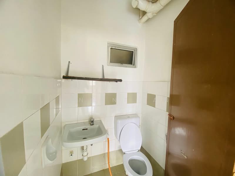 Kondominium untuk Dijual di Danau Murni - Vincent Tan - Bathroom - PropertyGuru.com.my