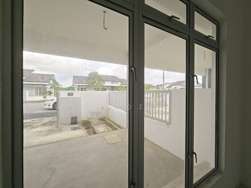 1-storey Terraced House for Sale in Petaling Jaya (Selangor) - Nor Ozir - Exterior - PropertyGuru.com.my