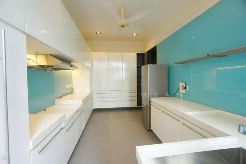Rumah Banglo untuk Disewa di Country Heights Damansara (Kuala Lumpur) - Sheikh Imran - Kitchen - PropertyGuru.com.my