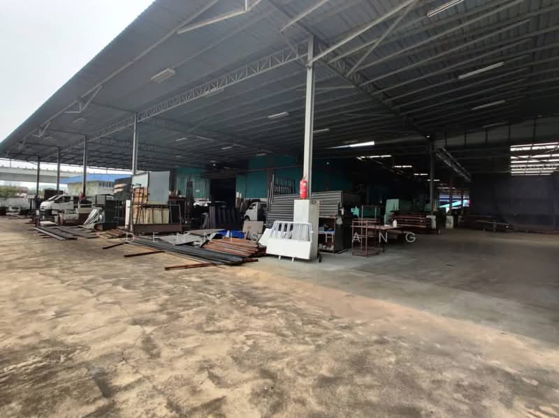 Kilang Terpisah untuk Dijual di Pusat Perindustrian Sungai Chua (Kajang) - Dennis Chang - Exterior - PropertyGuru.com.my