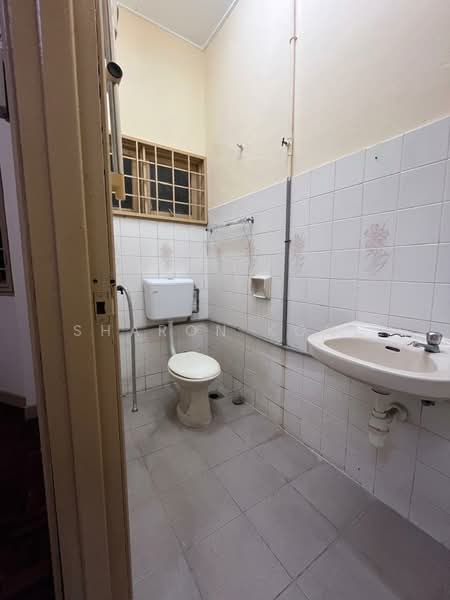 Rumah Teres 2 Tingkat untuk Dijual di Usj 13 (Subang Jaya) - Sharon Kong - PropertyGuru.com.my
